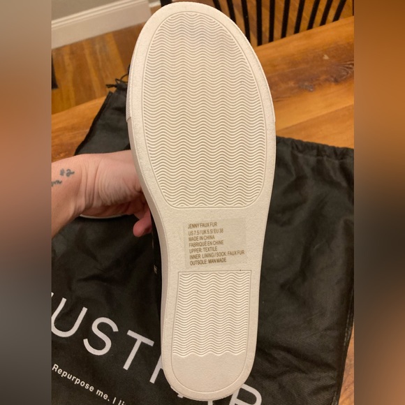 Just Fab wedge sneakers - Picture 2 of 7